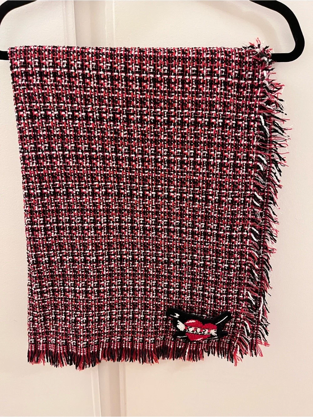 NWT Karl Lagerfeld Tweed Fringe Shawl - Red, White & Black with KARL Heart Patch